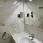 Balneo & Aura 3*