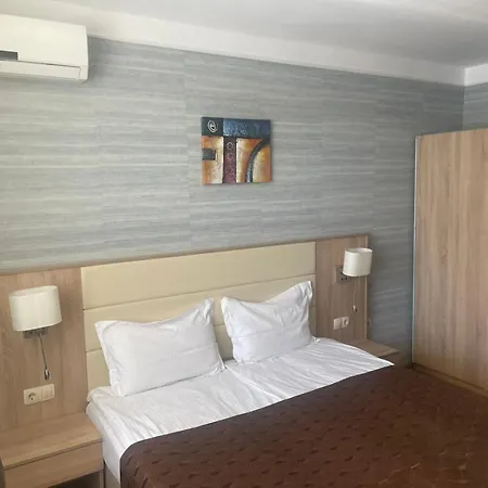 Hotell Balneo & Aura 3*